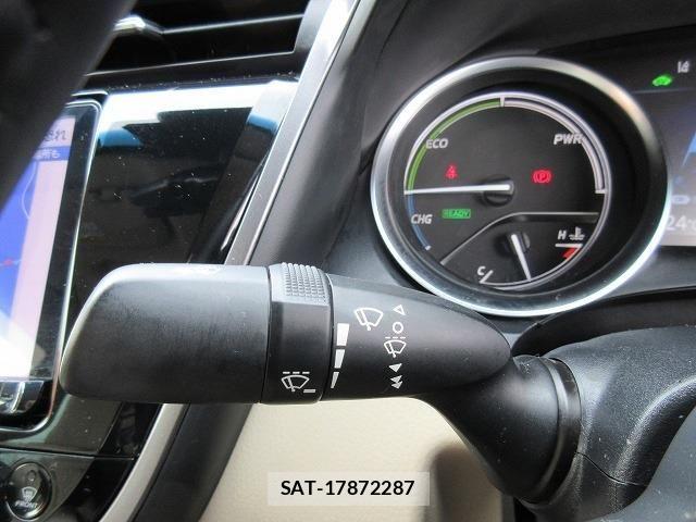 Toyota CAMRY HYBRID 2017-12 7875645-12