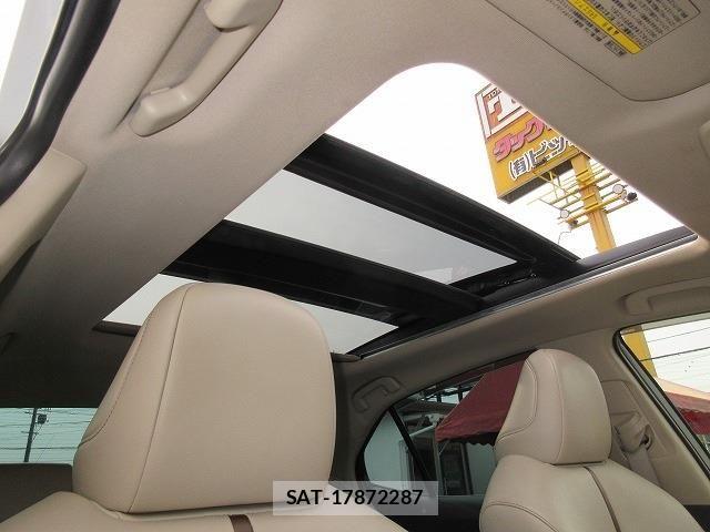 Toyota CAMRY HYBRID 2017-12 7875645-16