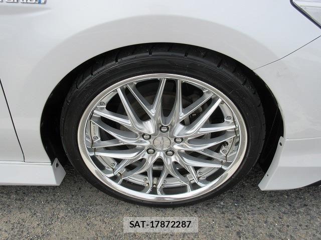 Toyota CAMRY HYBRID 2017-12 7875645-28