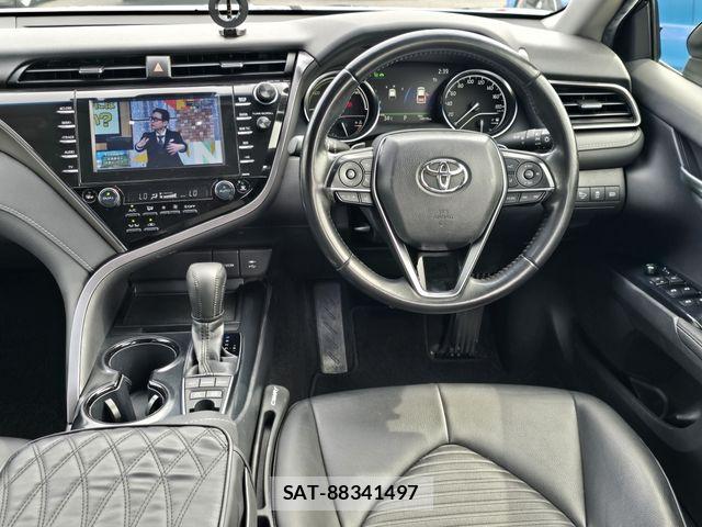 Toyota CAMRY HYBRID 2018-11 7875648-17