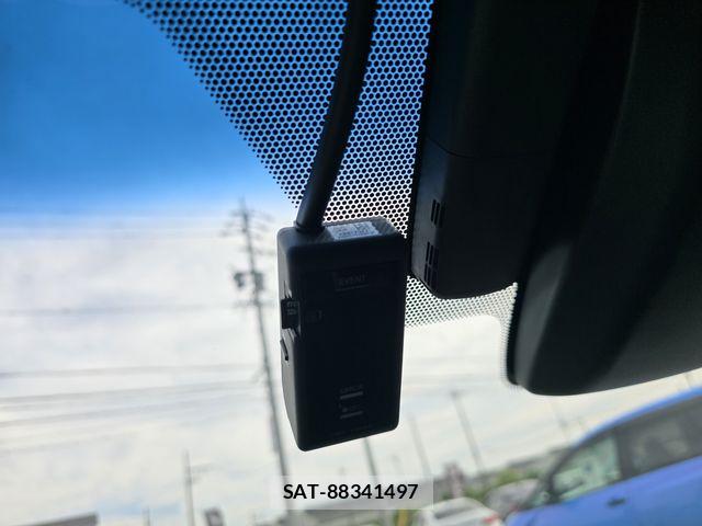 Toyota CAMRY HYBRID 2018-11 7875648-27