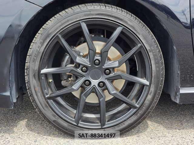 Toyota CAMRY HYBRID 2018-11 7875648-3