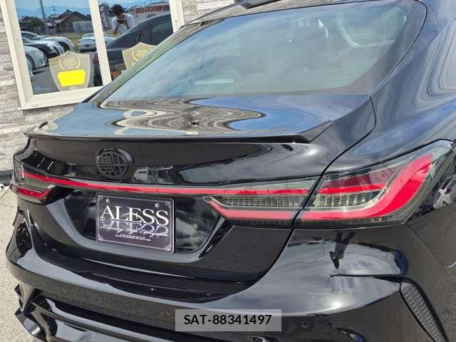Toyota CAMRY HYBRID 2018-11 7875648-8