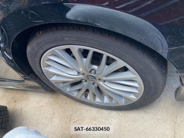 Toyota CAMRY HYBRID 2018-04 7875649-11