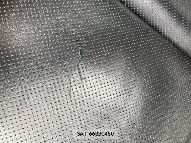 Toyota CAMRY HYBRID 2018-04 7875649-25