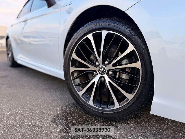 Toyota CAMRY HYBRID 2019-02 7875644-26