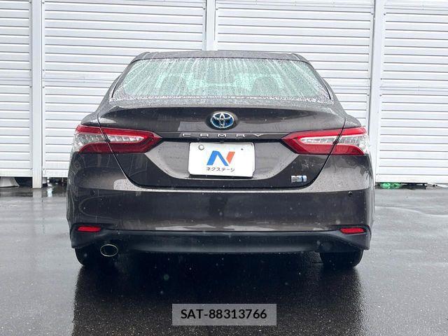 Toyota CAMRY HYBRID 2018-01 7902373-12