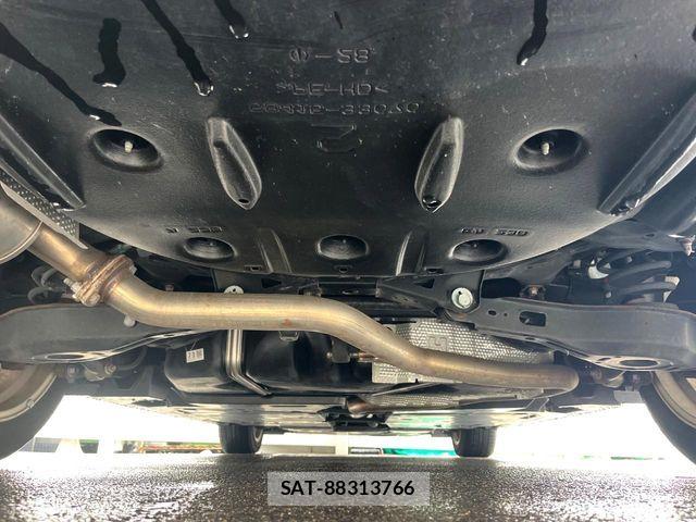 Toyota CAMRY HYBRID 2018-01 7902373-18