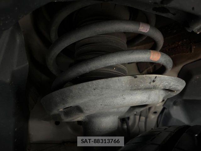 Toyota CAMRY HYBRID 2018-01 7902373-19