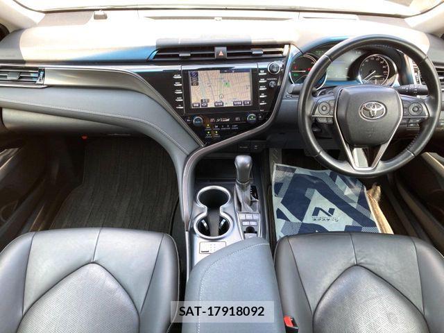 Toyota CAMRY HYBRID 2018-11 7902371-1