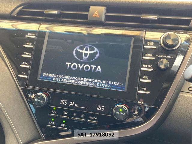 Toyota CAMRY HYBRID 2018-11 7902371-3