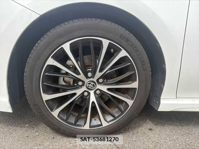 Toyota CAMRY HYBRID 2018-12 7960759-24