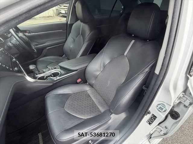 Toyota CAMRY HYBRID 2018-12 7960759-26