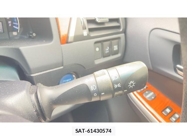 Toyota CAMRY HYBRID 2013-02 7960776-15