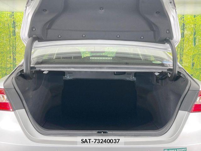 Toyota CAMRY HYBRID 2020-12 7960768-9
