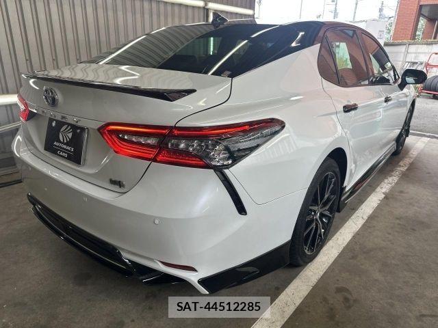 Toyota CAMRY HYBRID 2023-08 7960756-16
