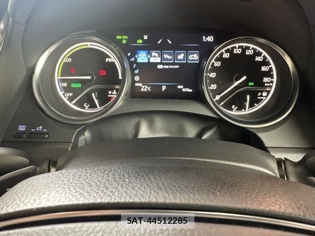 Toyota CAMRY HYBRID 2023-08 7960756-23