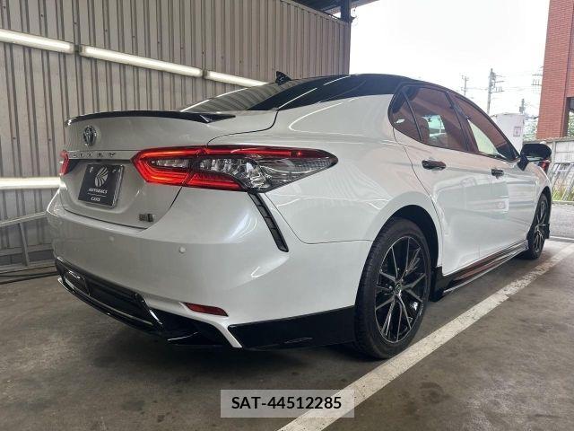 Toyota CAMRY HYBRID 2023-08 7960756-2