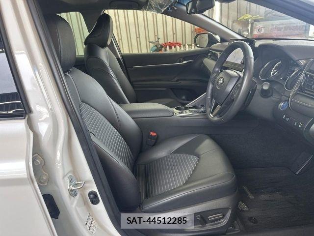 Toyota CAMRY HYBRID 2023-08 7960756-8