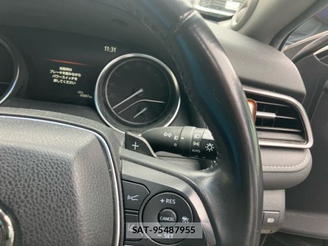 Toyota CAMRY HYBRID 2020-02 7960758-11