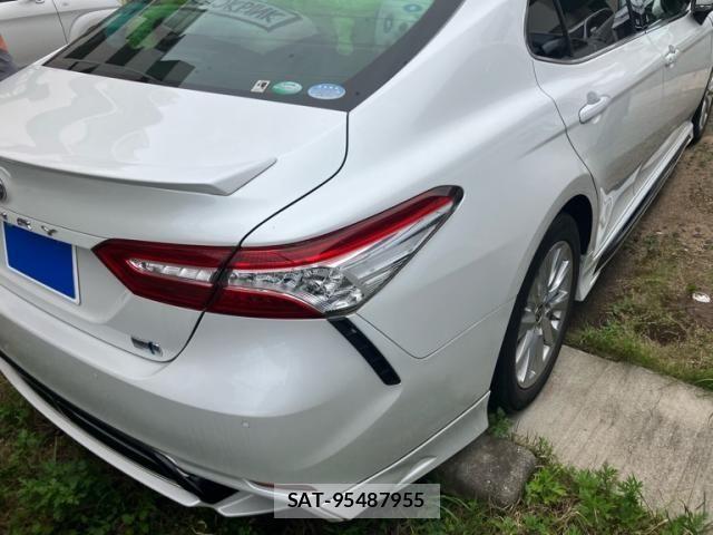 Toyota CAMRY HYBRID 2020-02 7960758-2