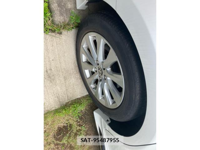 Toyota CAMRY HYBRID 2020-02 7960758-6