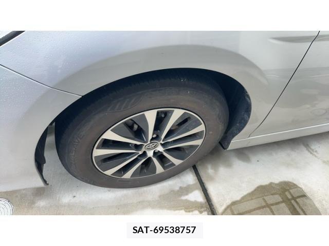 Toyota CAMRY HYBRID 2020-10 7960763-3