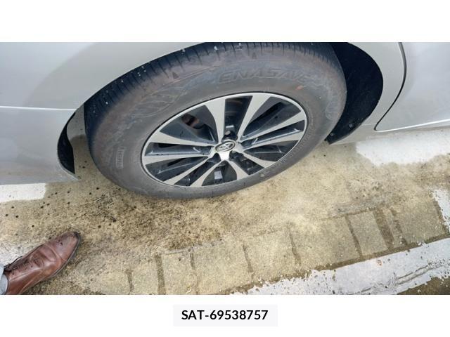 Toyota CAMRY HYBRID 2020-10 7960763-7