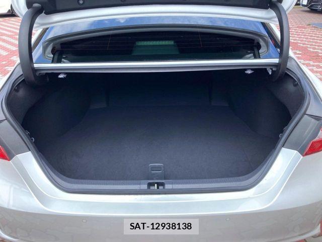 Toyota CAMRY HYBRID 2020-12 8034697-9
