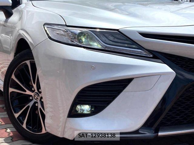 Toyota CAMRY HYBRID 2020-12 8034697-11