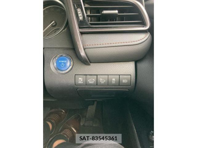 Toyota CAMRY HYBRID 2018-09 8034715-11