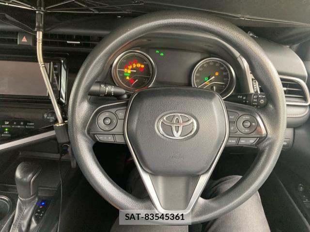 Toyota CAMRY HYBRID 2018-09 8034715-12