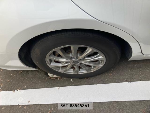 Toyota CAMRY HYBRID 2018-09 8034715-6