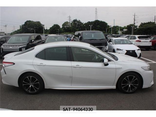 Toyota CAMRY HYBRID 2018-11 8034706-9
