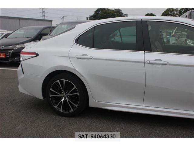 Toyota CAMRY HYBRID 2018-11 8034706-11