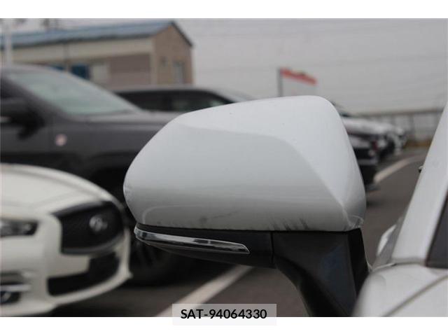 Toyota CAMRY HYBRID 2018-11 8034706-20