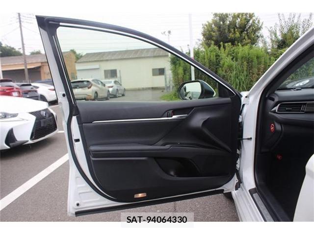 Toyota CAMRY HYBRID 2018-11 8034706-21