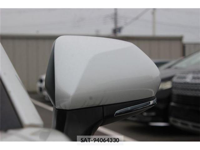 Toyota CAMRY HYBRID 2018-11 8034706-24