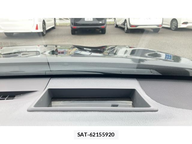 Toyota CAMRY HYBRID 2017-09 8034717-19