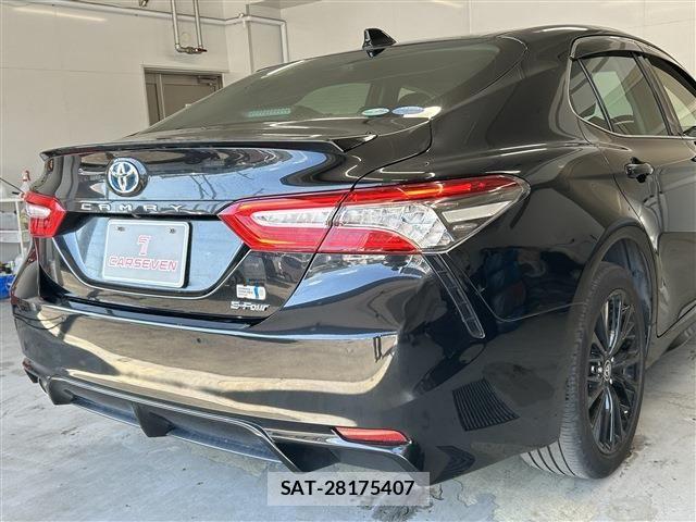 Toyota CAMRY HYBRID 2020-12 8034699-9