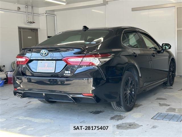 Toyota CAMRY HYBRID 2020-12 8034699-4