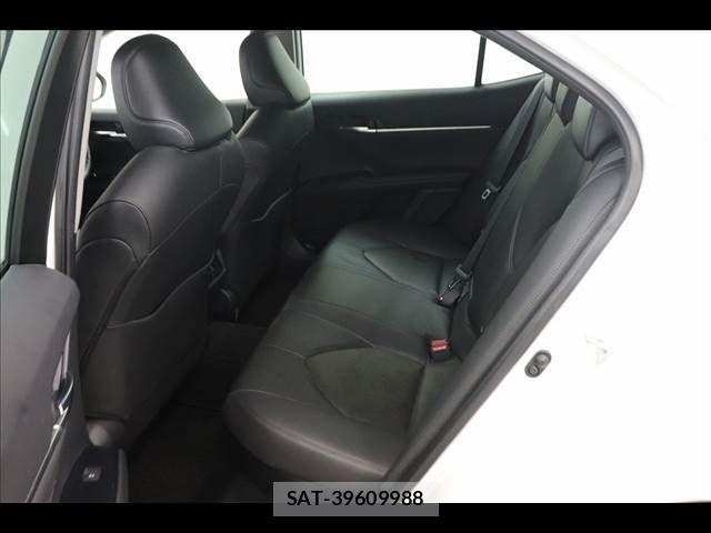 Toyota CAMRY HYBRID 2017-11 8034703-12