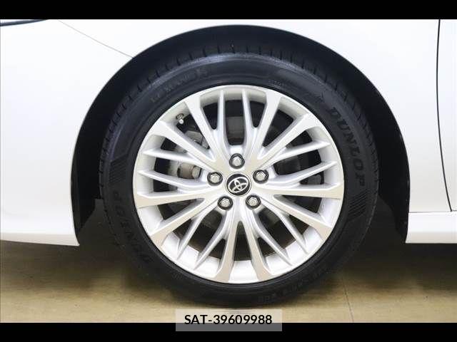 Toyota CAMRY HYBRID 2017-11 8034703-23