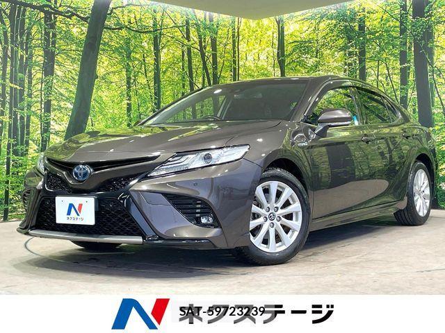 Toyota CAMRY HYBRID 2019-06 8034701-0