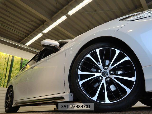Toyota CAMRY HYBRID 2019-09 8034702-14
