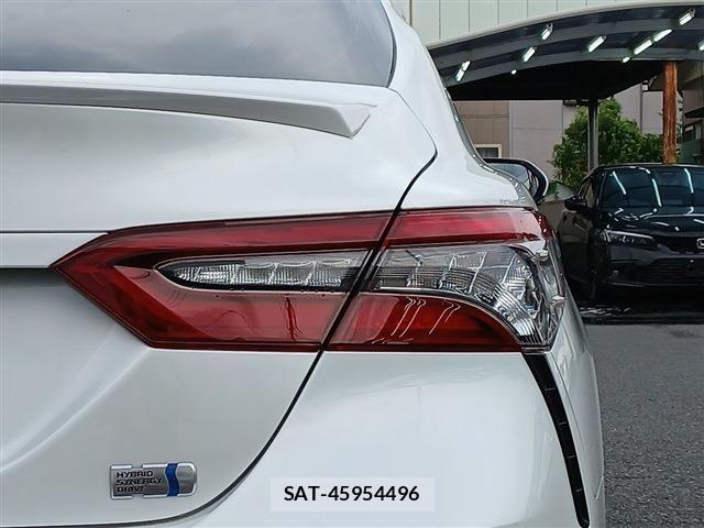 Toyota CAMRY HYBRID 2021-06 8034707-12