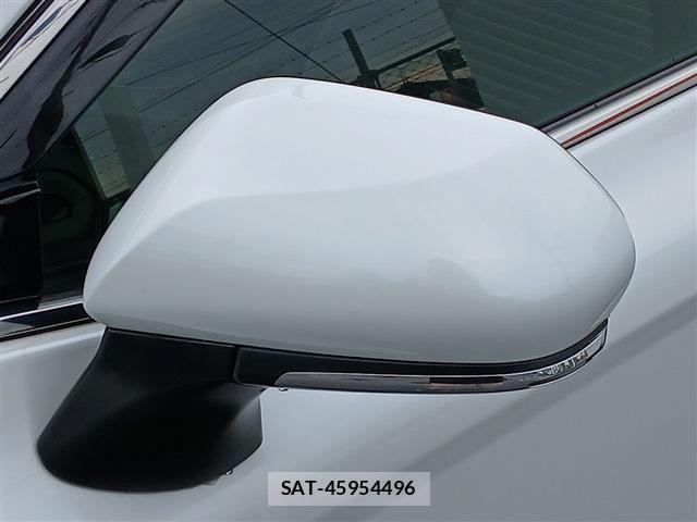 Toyota CAMRY HYBRID 2021-06 8034707-29
