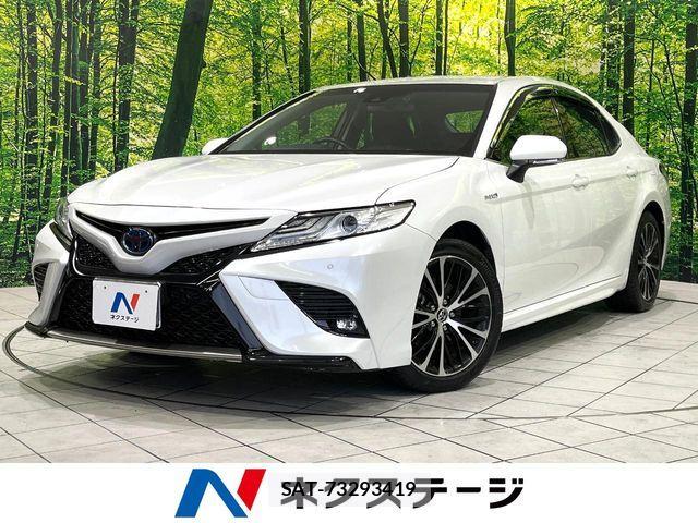 Toyota CAMRY HYBRID 2019-06 8034698-0