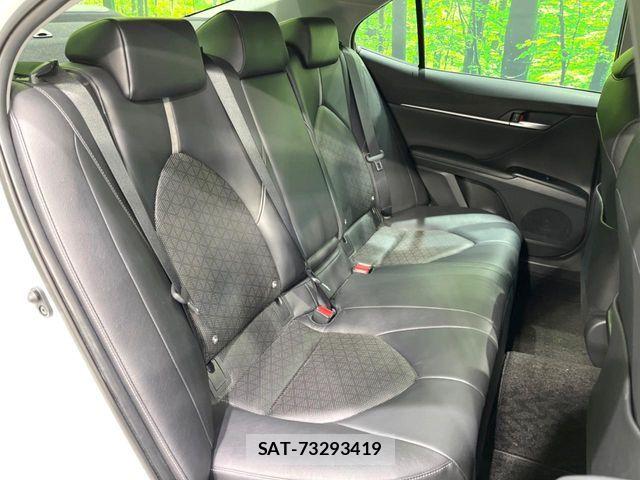 Toyota CAMRY HYBRID 2019-06 8034698-8