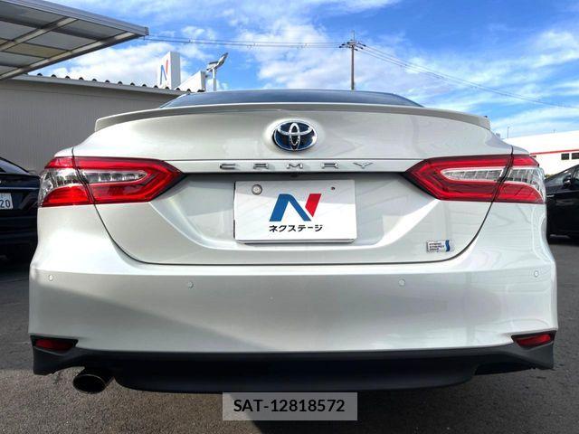 Toyota CAMRY HYBRID 2018-08 8034705-14